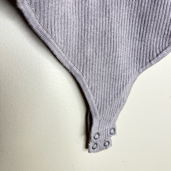 Abercrombie & fitch sweetheart knit bodysuit - Picture 3 of 3